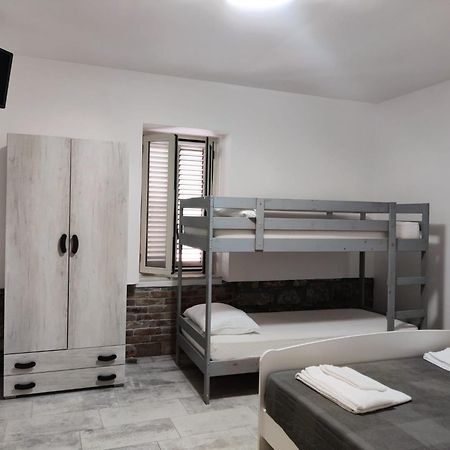 B&B Dell'Infopoint-La Via Silente Castelnuovo Cilento Extérieur photo