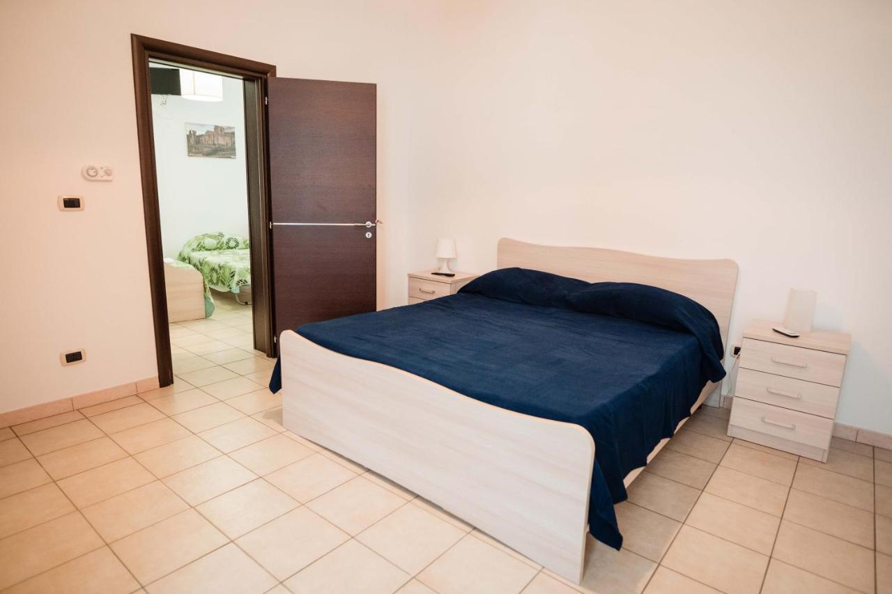 B&B Dell'Infopoint-La Via Silente Castelnuovo Cilento Extérieur photo