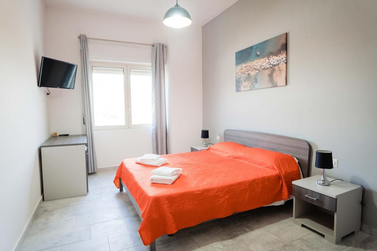 B&B Dell'Infopoint-La Via Silente Castelnuovo Cilento Extérieur photo